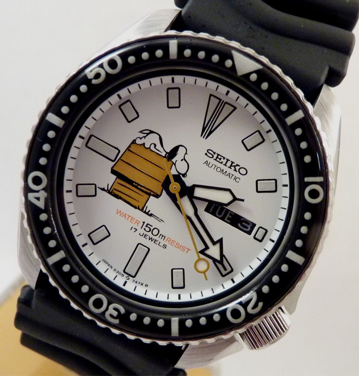 VINTAGE SEIKO 6309 SNOOPY MOD DIVERS WATCH AUTOMATIC DAY DATE